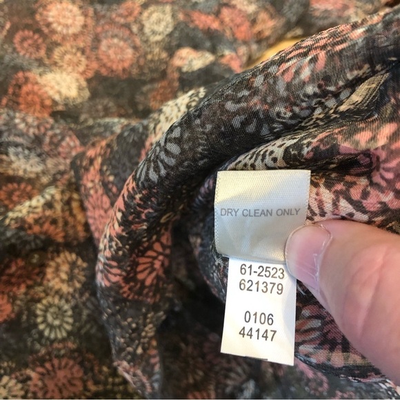 J Jill Hippie Artsy Floral Lightweight Long Sleeve Button Top Womens Size XL - Picture 8 of 8